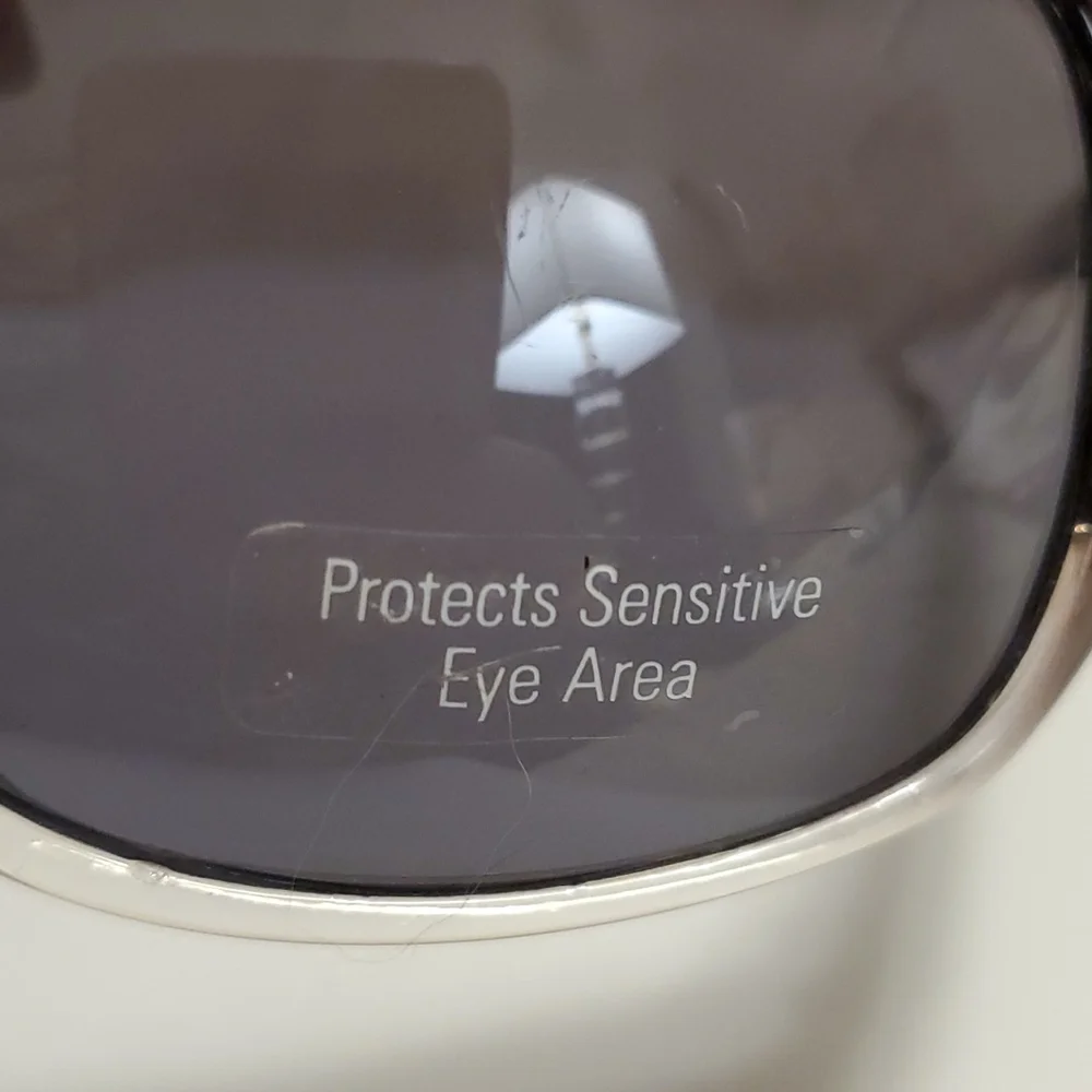 Beauty Solutions Sunglasses 22 - Picture 4 of 4